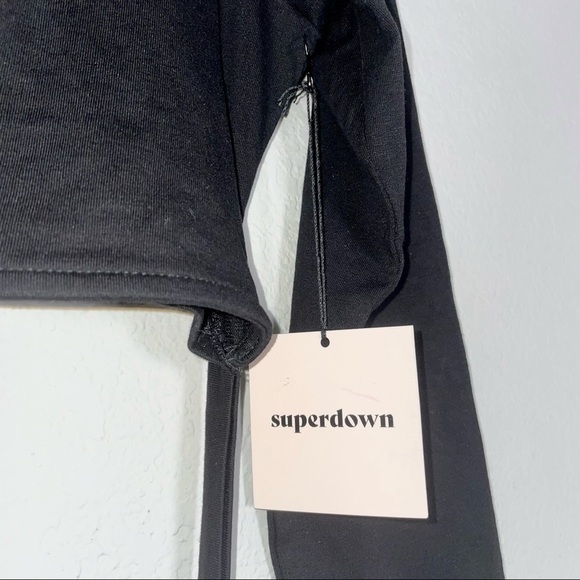 NWT Superdown Debbie Wrap Romper in Black - Picture 3 of 6
